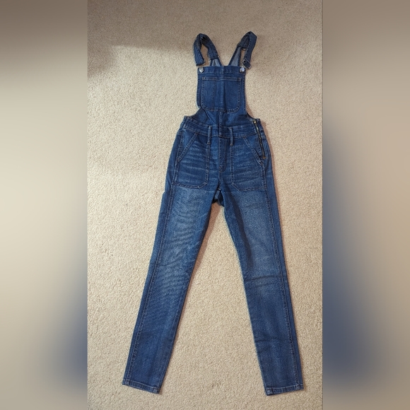 Like New - Madewell Skinny Denim Overalls XS Inseam: 25" - Picture 4 of 5